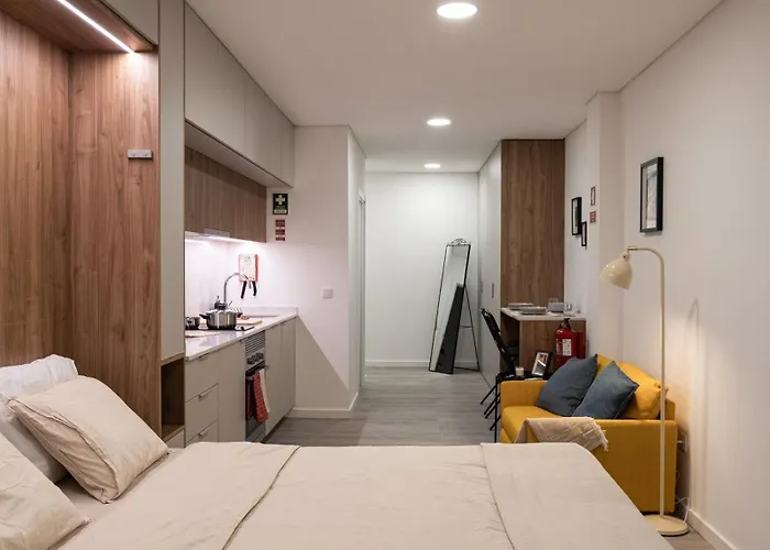 Διαμέρισμα Color Avenida T0 *